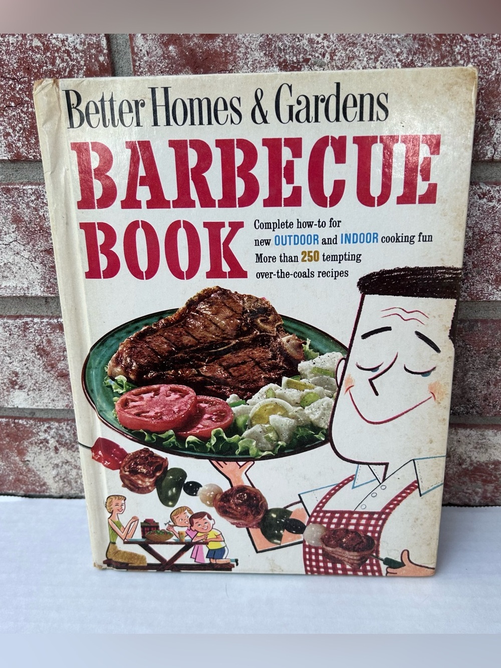 Better Homes & Gardens Barbecue Book Vintage Hardcover 1959 Recipes Cookbook